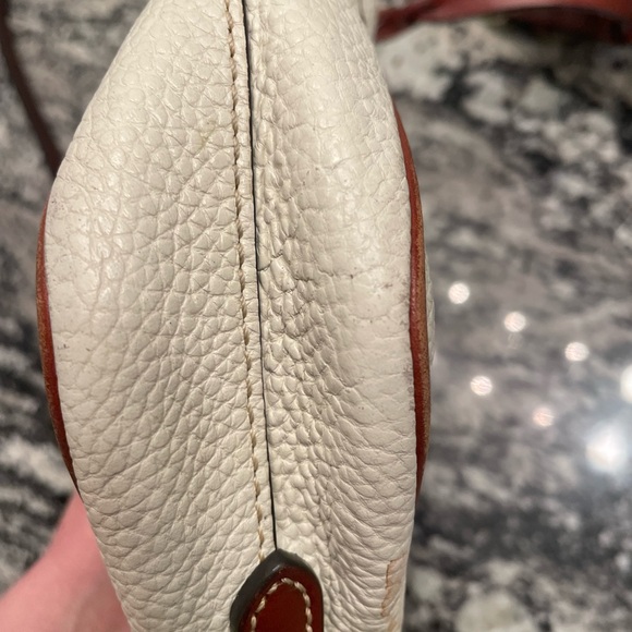 Dooney & Bourke Cream Pebble Leather Crossbody Bag - Picture 3 of 7